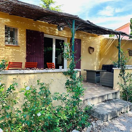 La Pitchoune : Gite Aux Pieds Des Alpilles Mouries Bagian luar foto